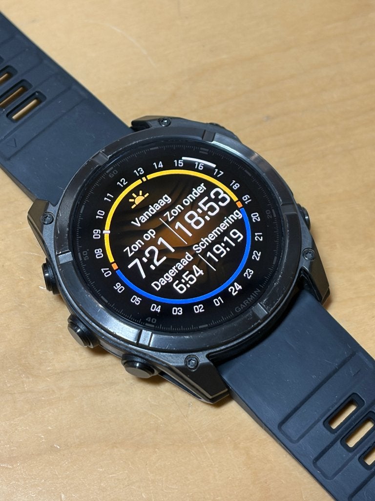 Garmin Fenix 8 51 mm Amoled Saffierglas (GPSinruil 179), GARMIN, Bramenberg 9, Stappen, Zwart