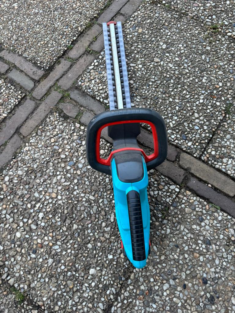 Gardena EasyCut 42 Accu heggenschaar, Ophalen of Verzenden, Gebruikt, Accu