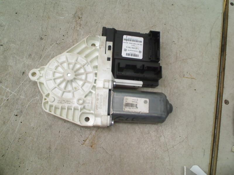Motor Raammechaniek Rechts Golf VI (5K1) 2009, Gebruikt, Volkswagen, Volkswagen AG, Kundenbetreuung@volkswagen.de