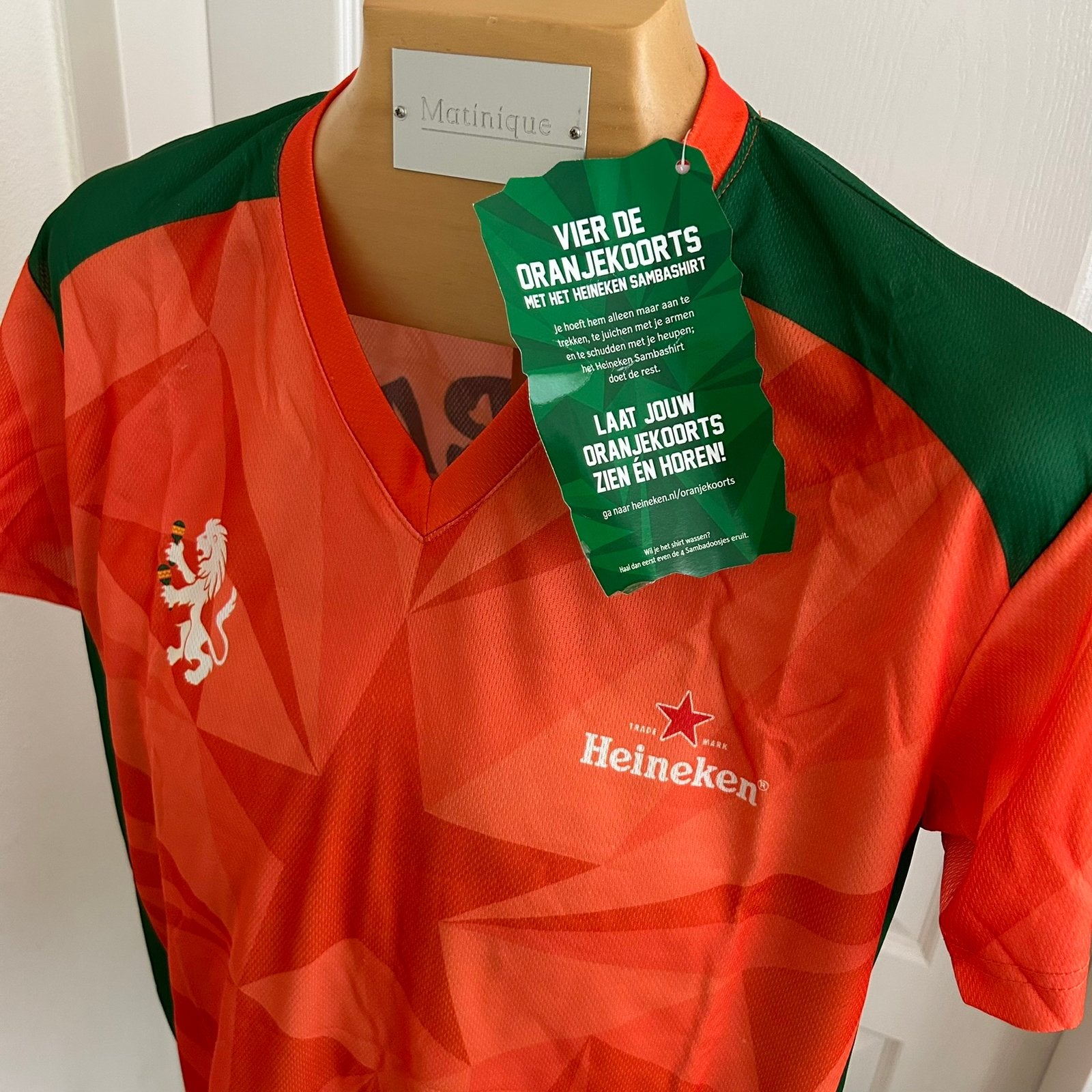 NIEUW Heineken Sambashirt MAAT L XL Oranjekoorts WK AKTIE!, Ophalen of Verzenden, Nieuw, Maat 56/58 (XL), Oranje