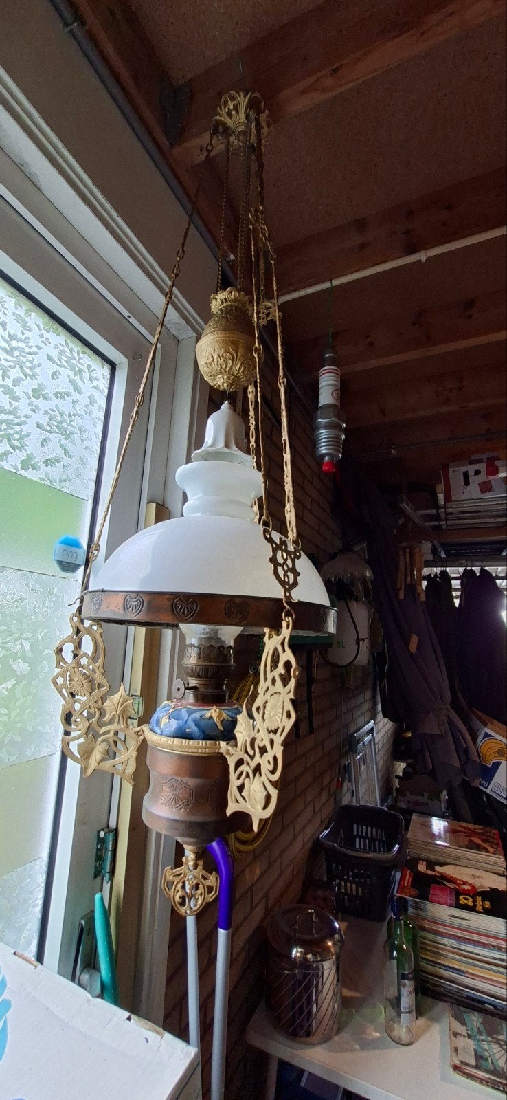 Antieke Petroleum Hanglamp met Dubbele Brander en Majolica, Ophalen