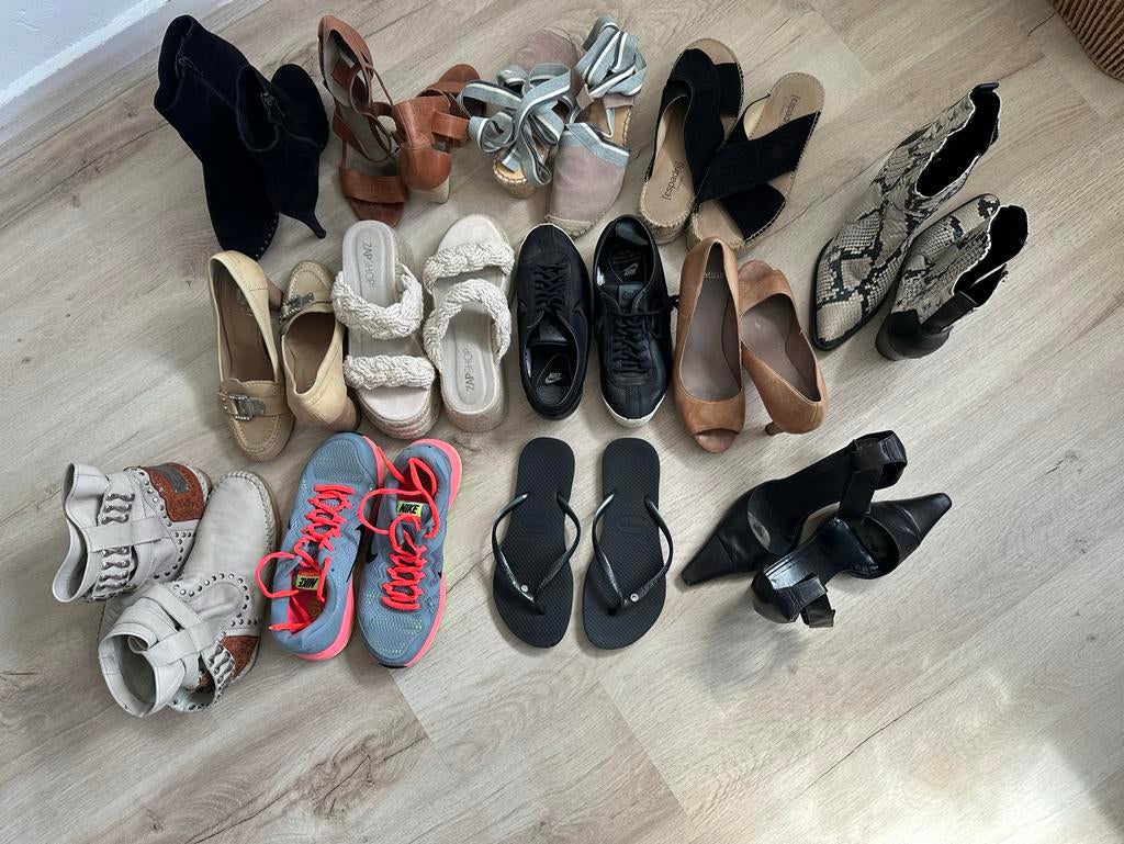 Grote partij damesschoenen maat 36 (en 1x 37) van topmerken, Kleding | Dames, Ophalen, Zo goed als nieuw, Overige kleuren, Overige typen