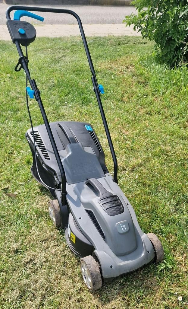 Elektrische maaier en trimmer, Ophalen, Cirkelmaaier, Gebruikt, Elektrische grasmaaier