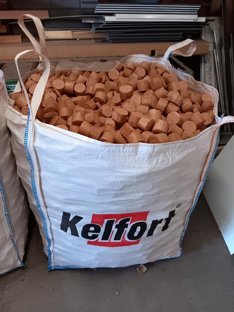 Briketten, Minder dan 3 m³, Ophalen