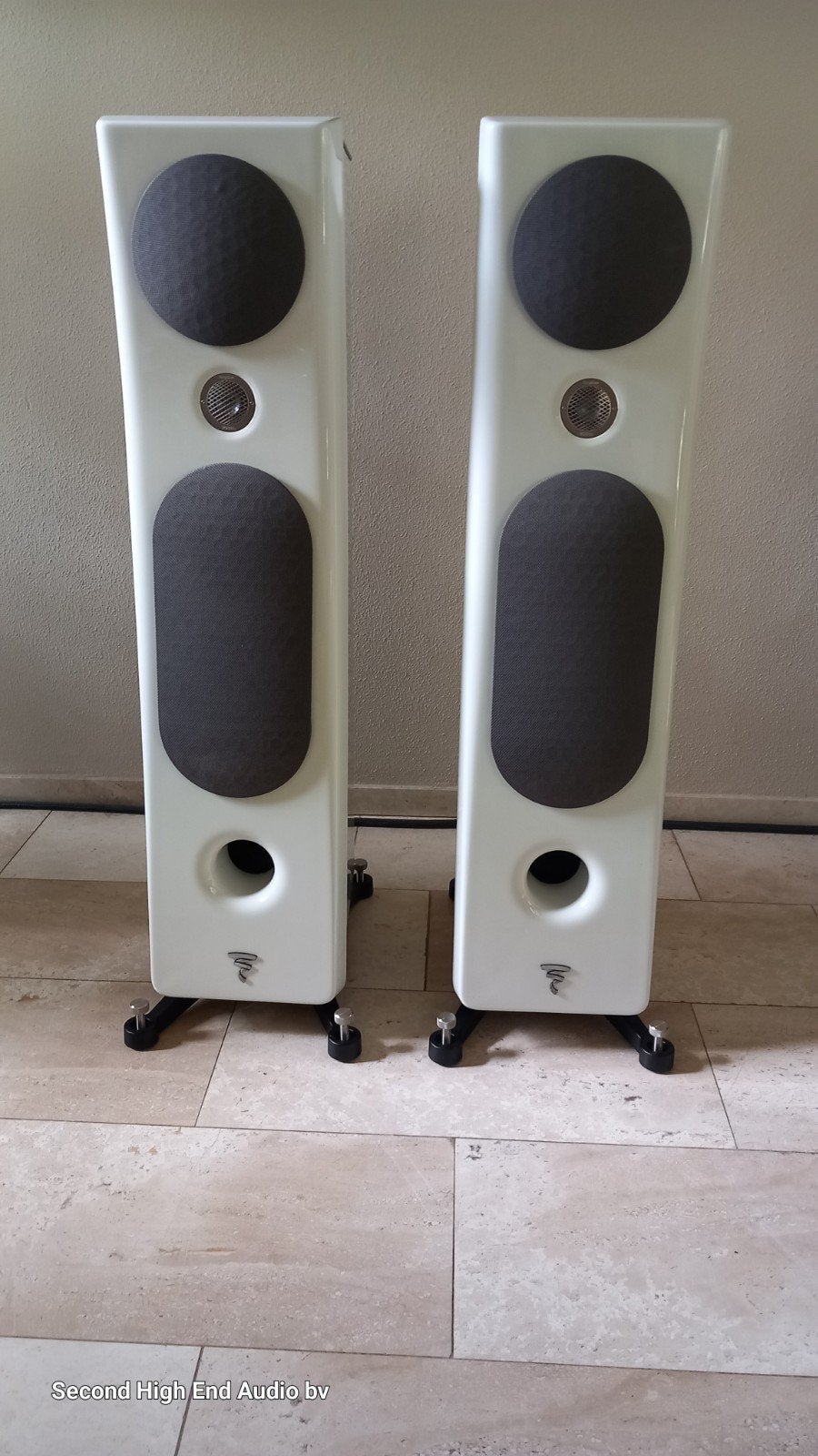 Focal Kanta 2 carrera wit,  zwarte top. nieuwstaat!!