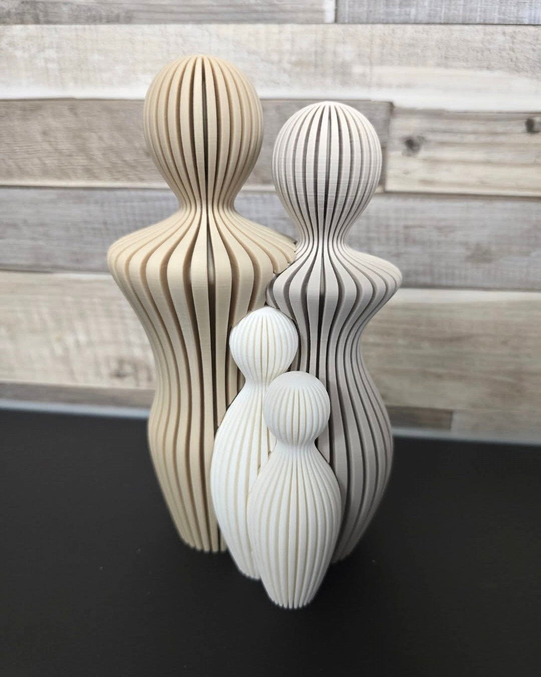 3D Geprint Gezin: Uniek Cadeau & Decoratie, Ophalen of Verzenden, Nieuw, Overige materialen, Japandi
