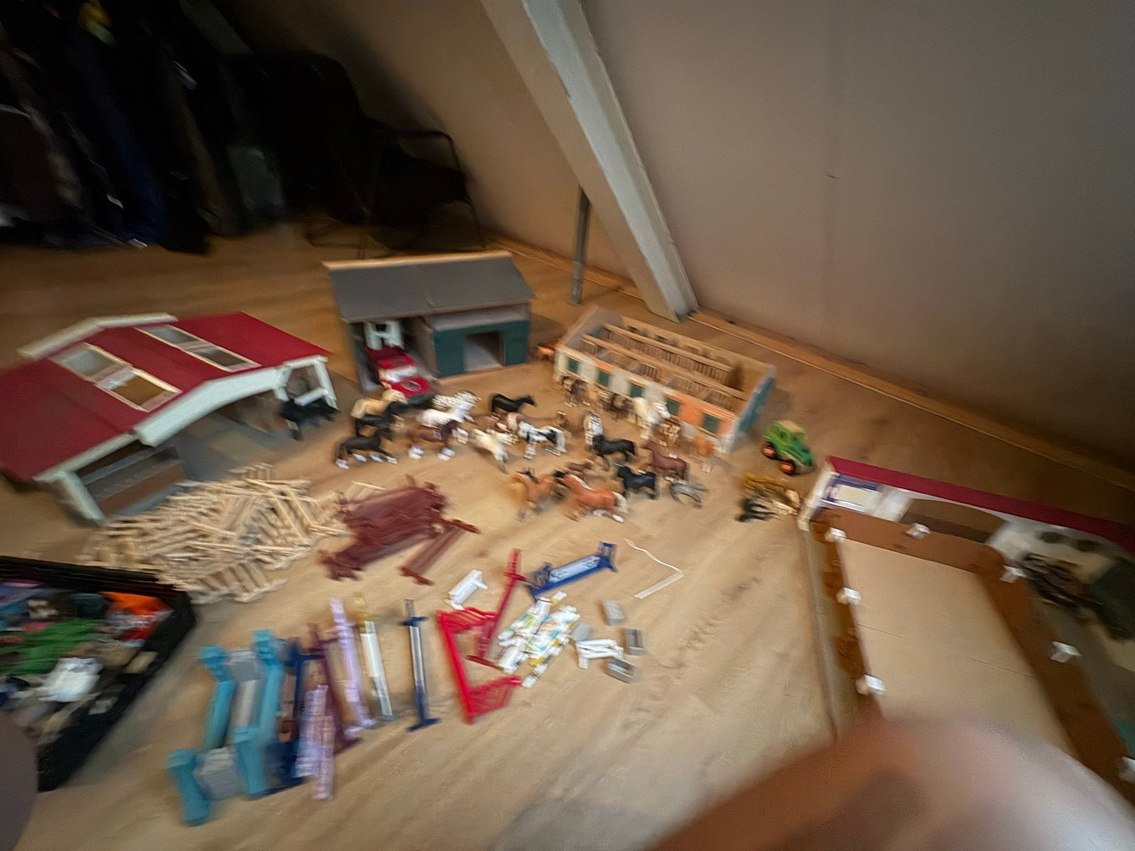 Grote verzameling Schleich paarden / rijbak, Ophalen, Gebruikt, Jongen of Meisje