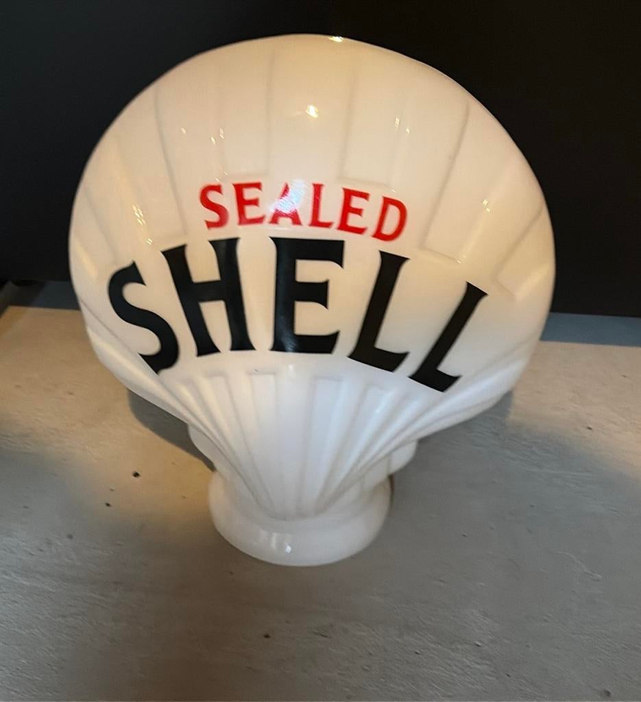 Sealed Shell benzinepomp globe 42 cm glas in perfecte staat, Verzamelen, Ophalen of Verzenden, Zo goed als nieuw, Gebruiksvoorwerp