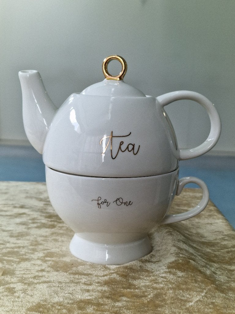 Rivièra Maison Tea for One set wit goud, Ophalen of Verzenden, Zo goed als nieuw, Overige stijlen, Kop(pen) en/of Schotel(s)