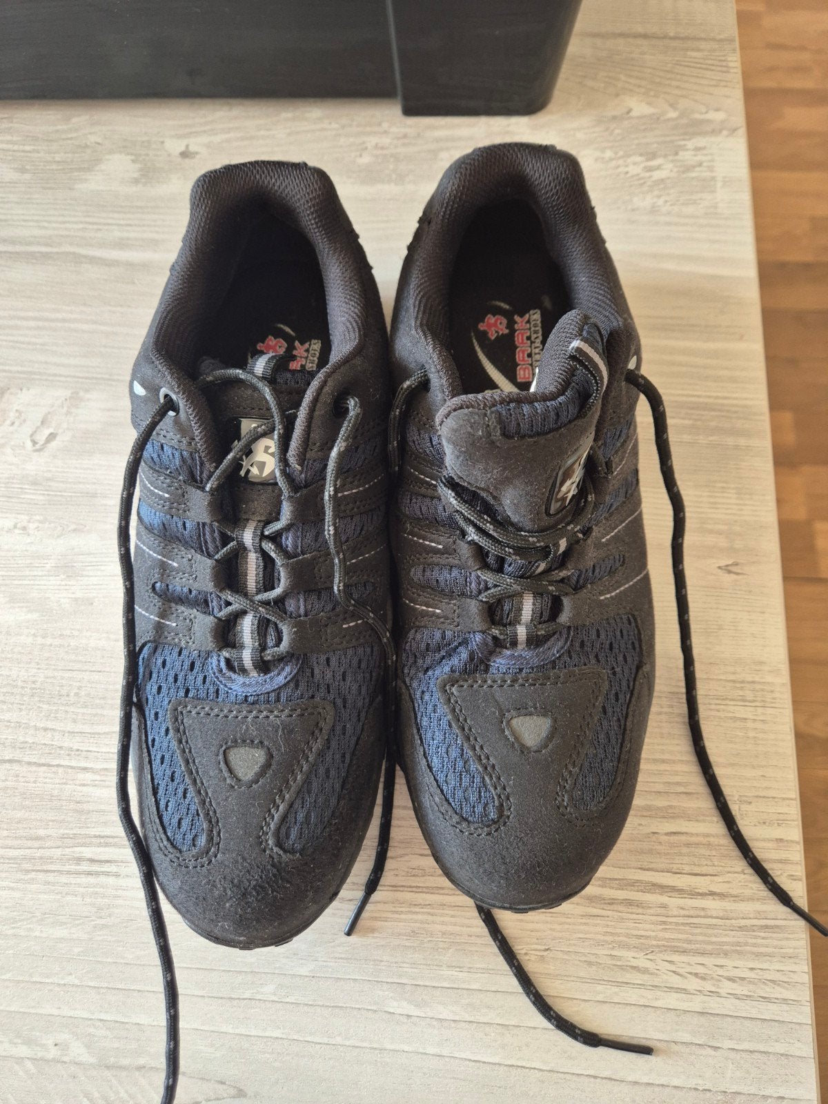 Werkschoenen stalen neus mt 42, Ophalen of Verzenden