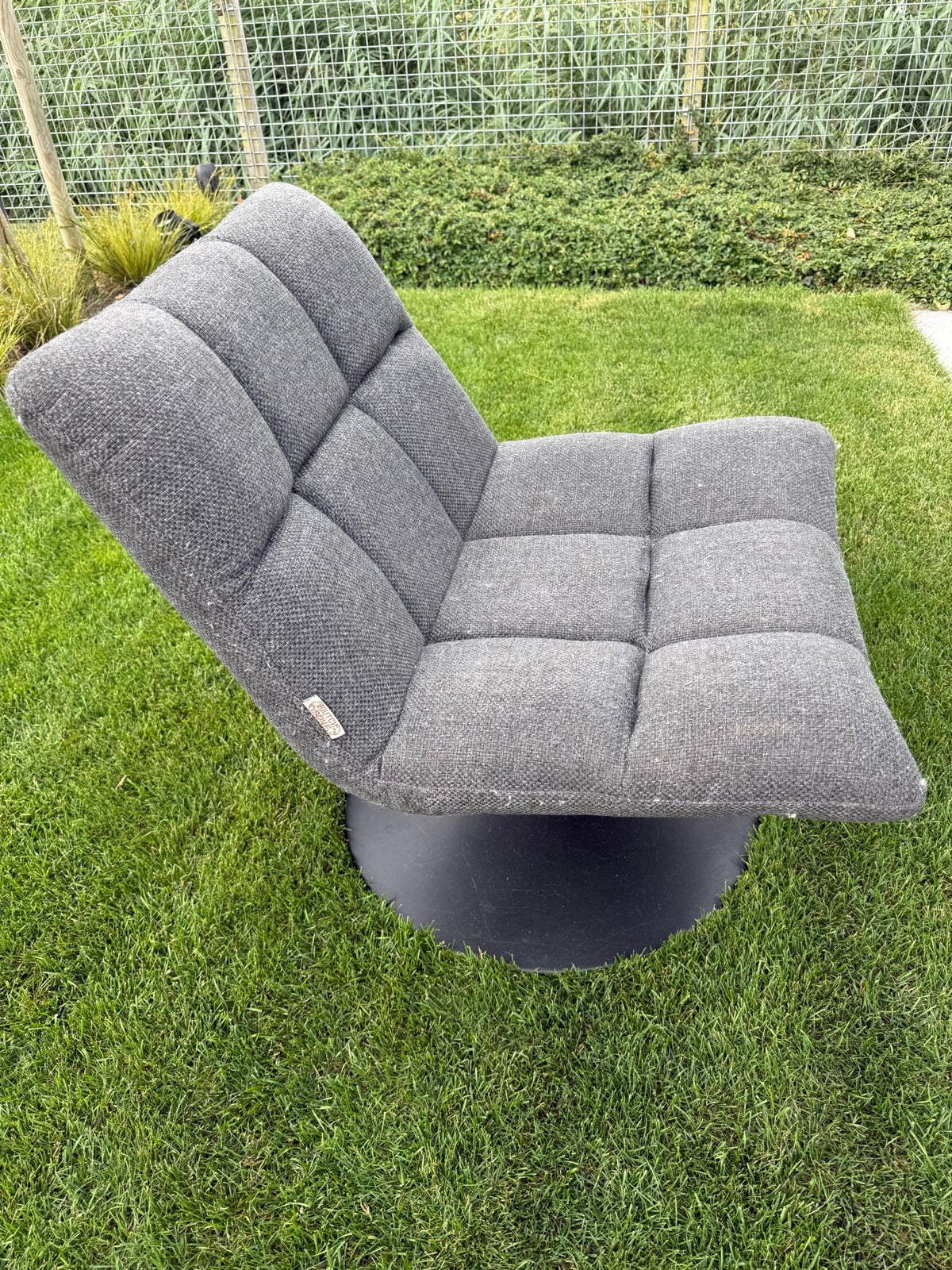Dutchbone Bone Stoel - Comfortabele Grijze Fauteuil, Ophalen, Zo goed als nieuw, Eén, Stof
