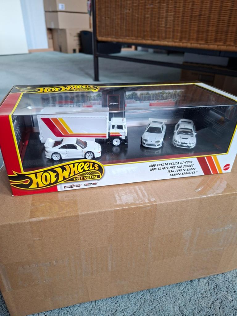 Hot Wheels Premium Toyota Diorama Set, Ophalen of Verzenden, Nieuw, Overige typen