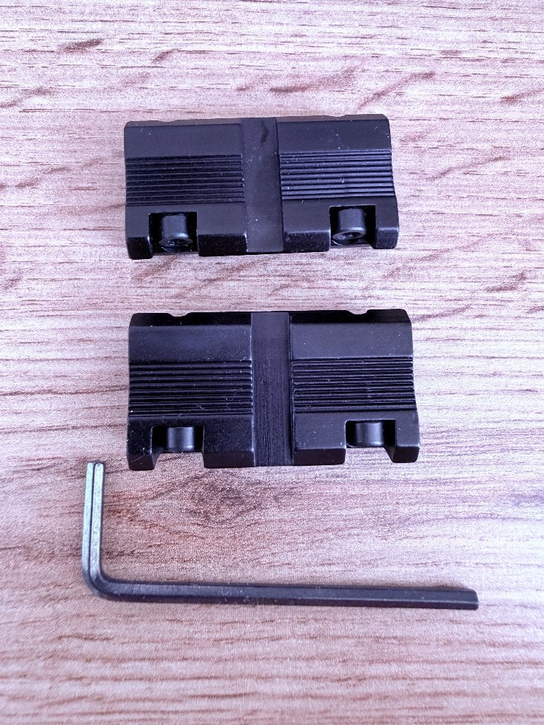 Doverail 11mm to Picatinny rail 21mm {NIEUW} 2 stuks {nr13}, Ophalen of Verzenden, Nieuw