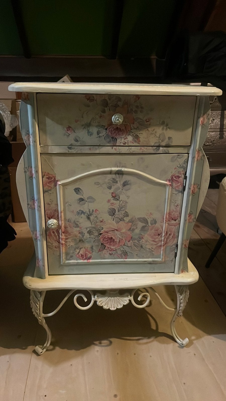 Kastje met accessoire, Ophalen, Gebruikt, Minder dan 45 cm