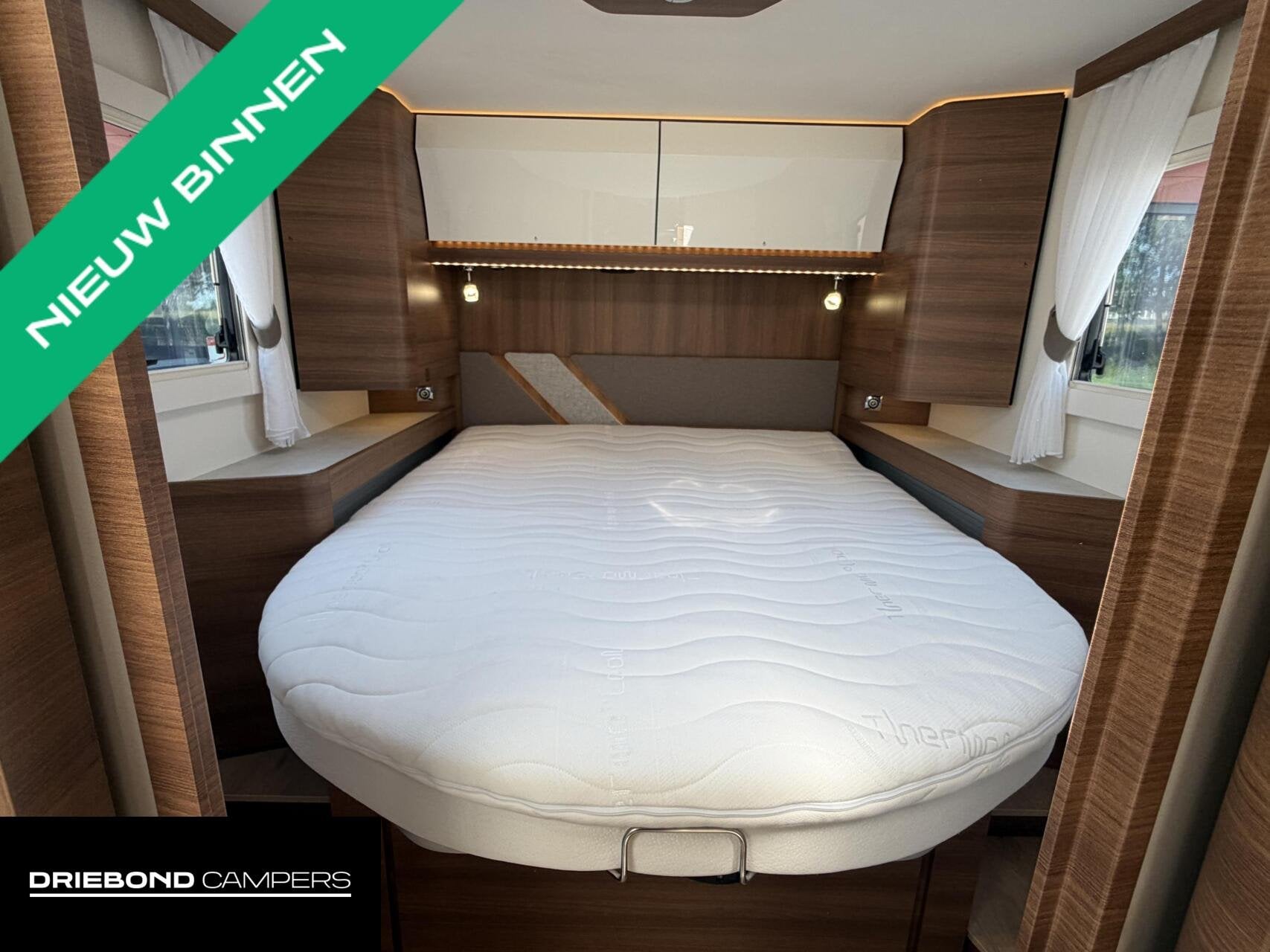 Rapido M96 Queensbed EP Level 2X Airco Delta Omvormer Zonnep, Caravans en Kamperen, Campers, Achteruitrijcamera, 7 tot 8 meter