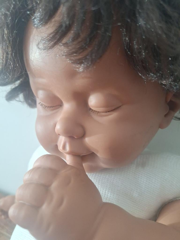 Zeldzaam Famosa babydoll uit jaren 80, Verzamelen, Poppen, Ophalen of Verzenden, Gebruikt, Pop, Levensecht of Reborn