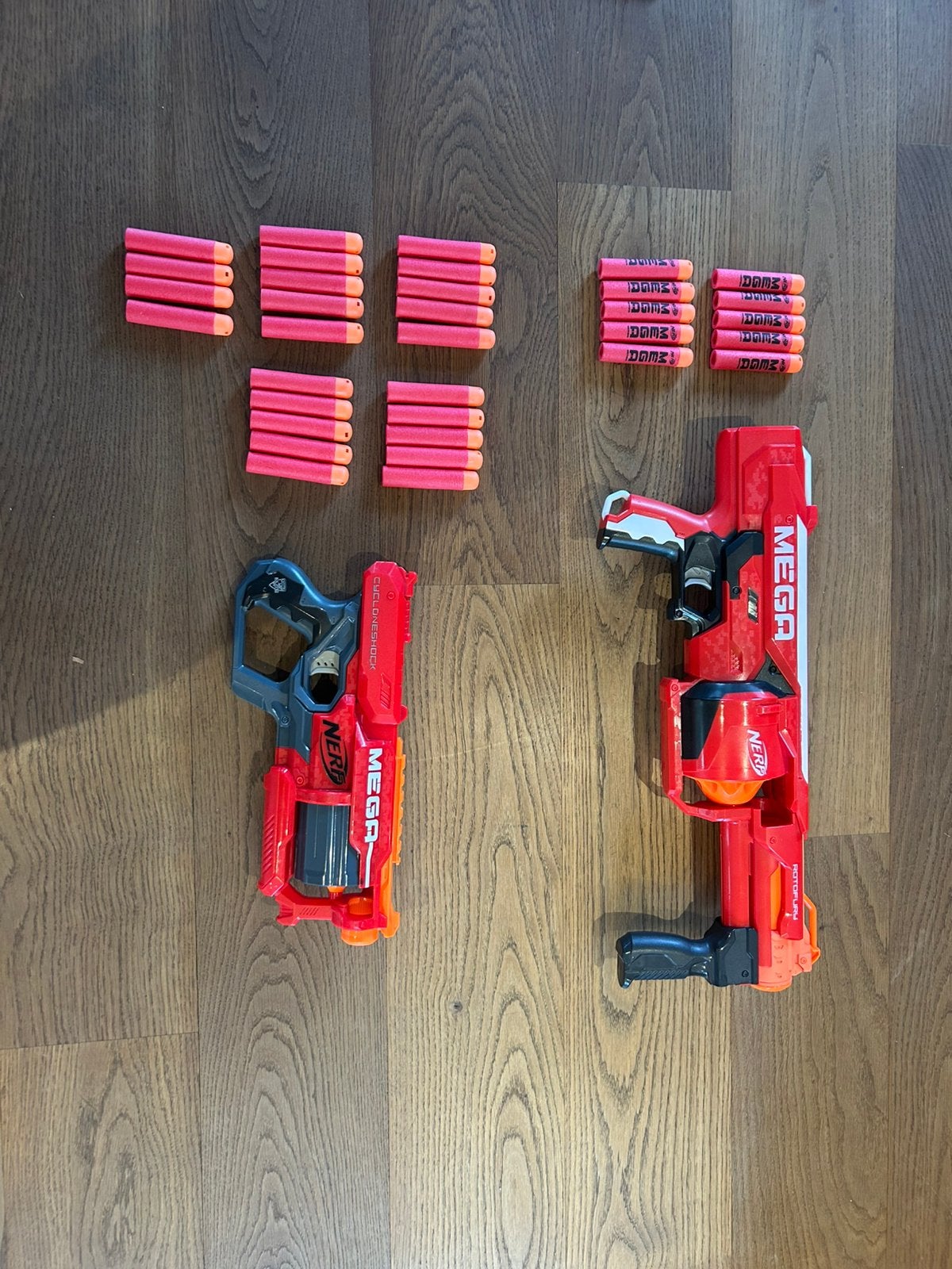Nerfgun Set: Mega Rotofury, Mega Cycloneshock + 34 Darts, Ophalen of Verzenden, Zo goed als nieuw