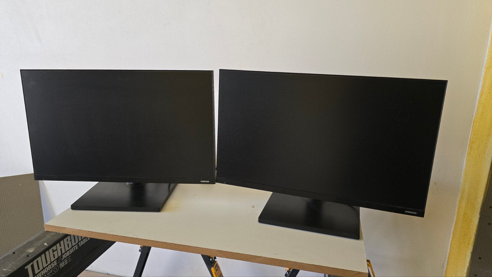 2x Samsung Full HD IPS Monitor 24 inch, Computers en Software, Monitoren, Gaming, HDMI, IPS, Full HD