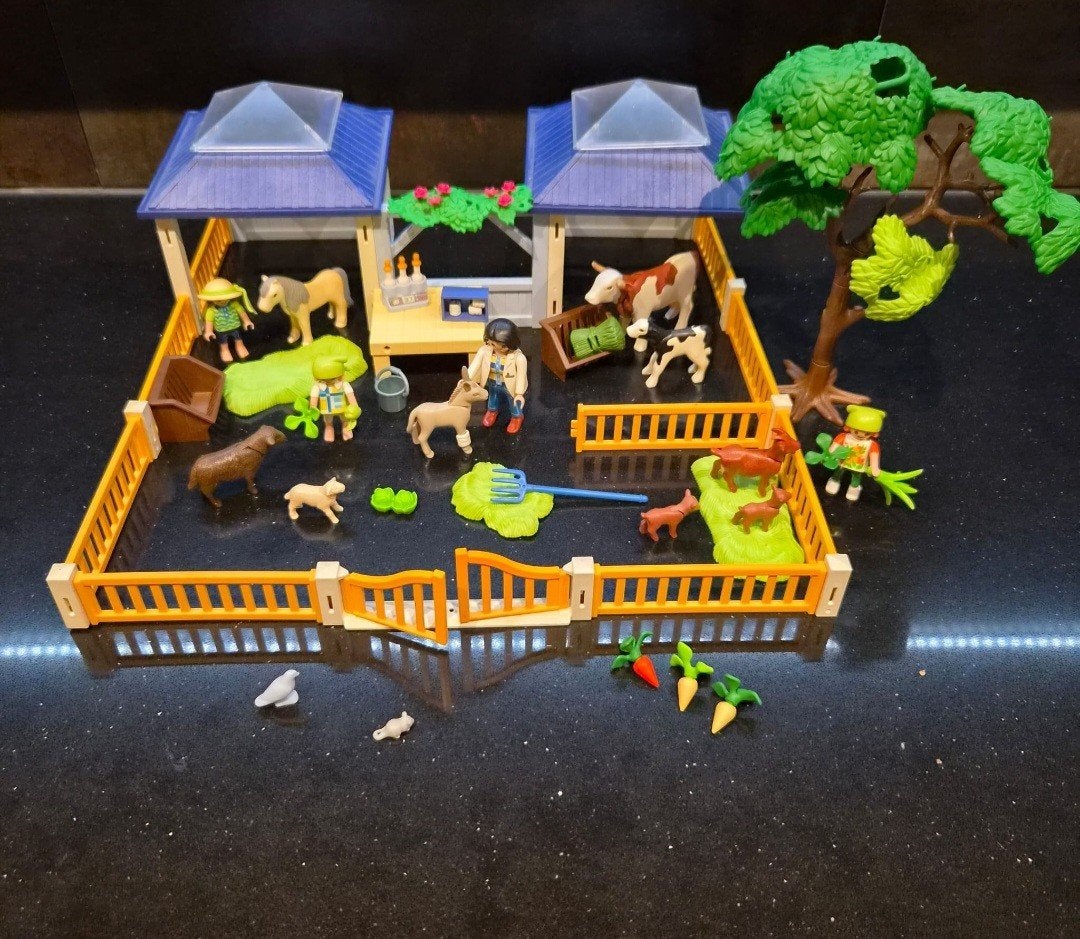 PLAYMOBIL Dierenverzorgingsplaats 4344 met veel dieren, Ophalen of Verzenden, Gebruikt, Jongen of Meisje