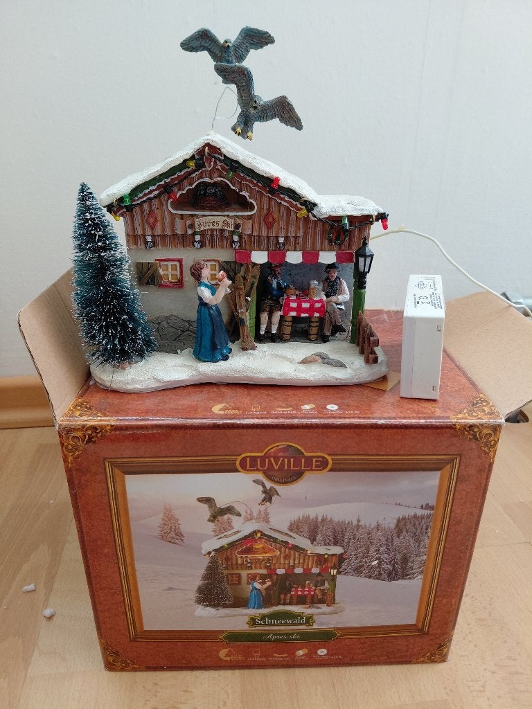 Kerstdorp; 9 verschillende huisjes, Diversen, Ophalen, Zo goed als nieuw