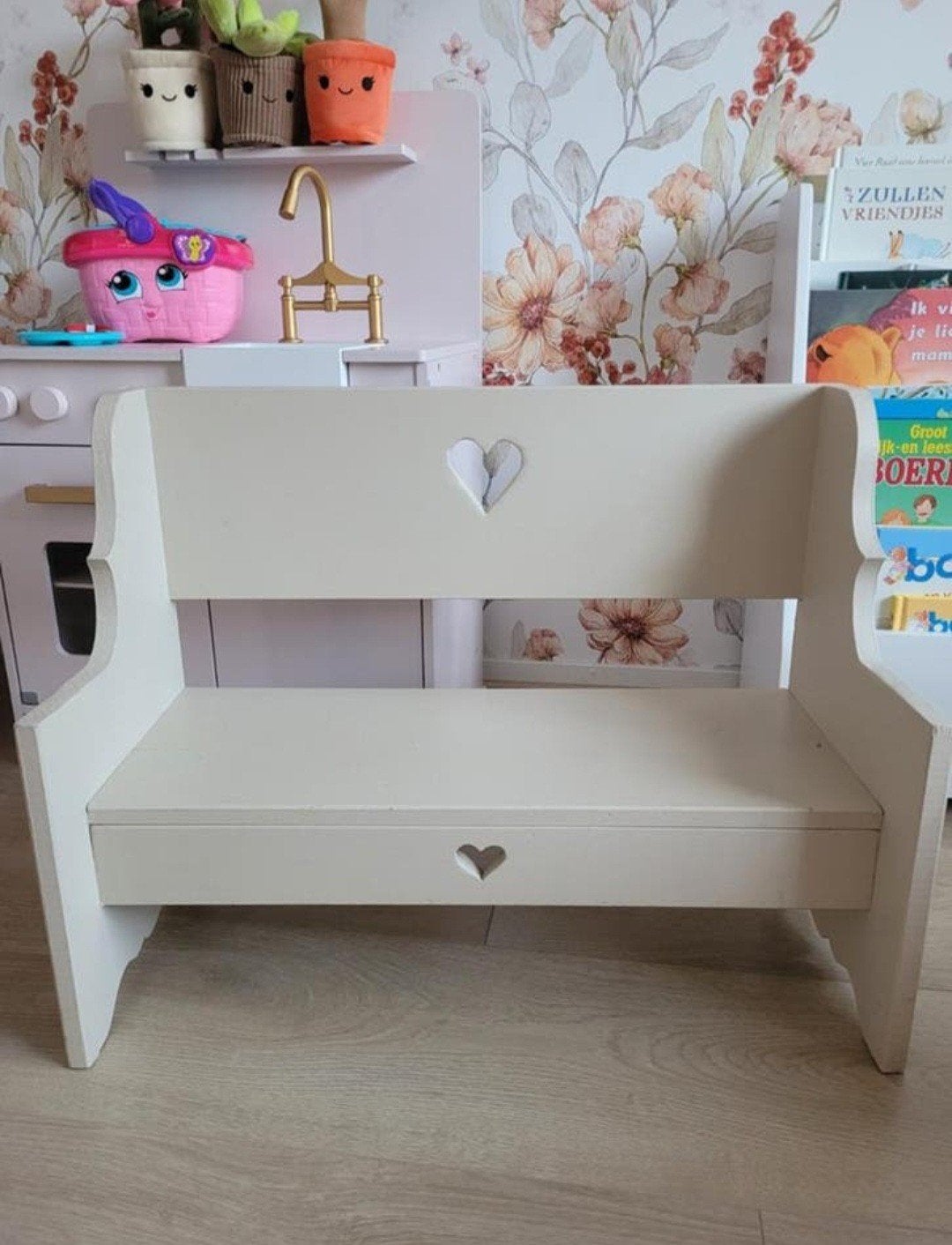 Super leuk kinder bankje, Kinderen en Baby's, Kinderkamer | Tafels en Stoelen, Ophalen, Zo goed als nieuw