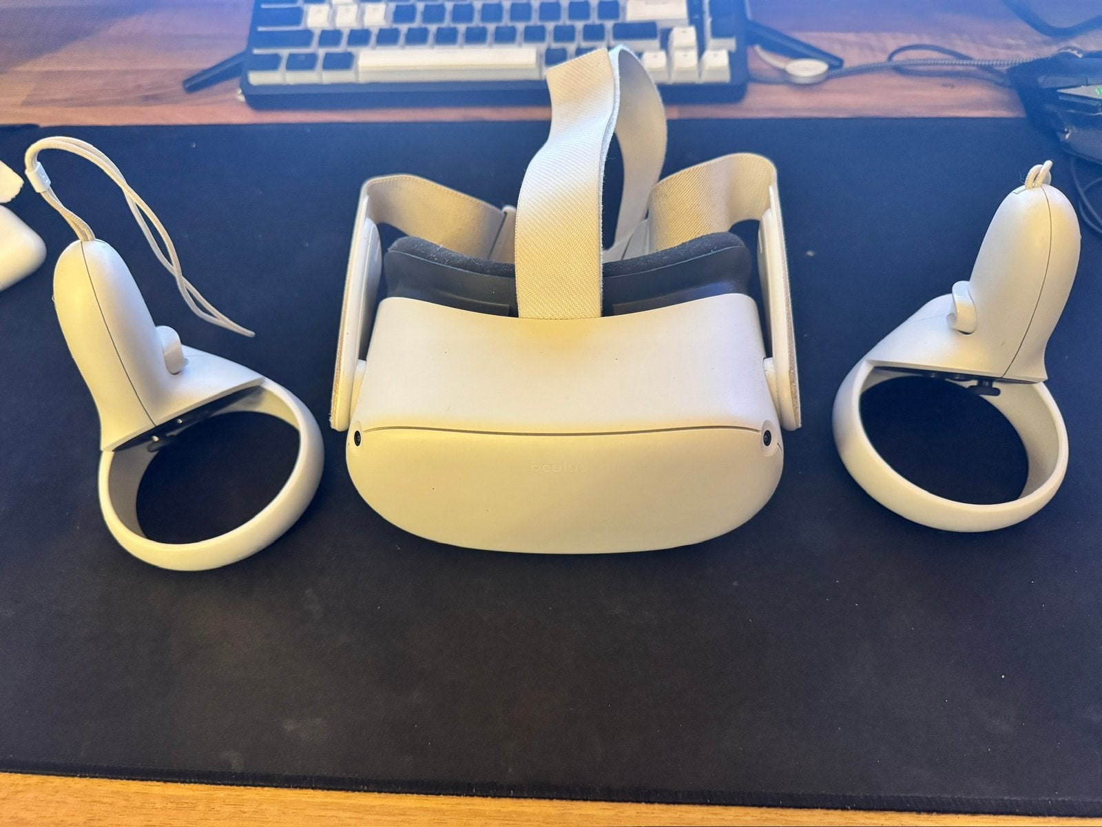 Oculus Quest 2 In doos zonder sleef (Opslag), Spelcomputers en Games, Ophalen, Gebruikt, VR-bril, Overige platformen