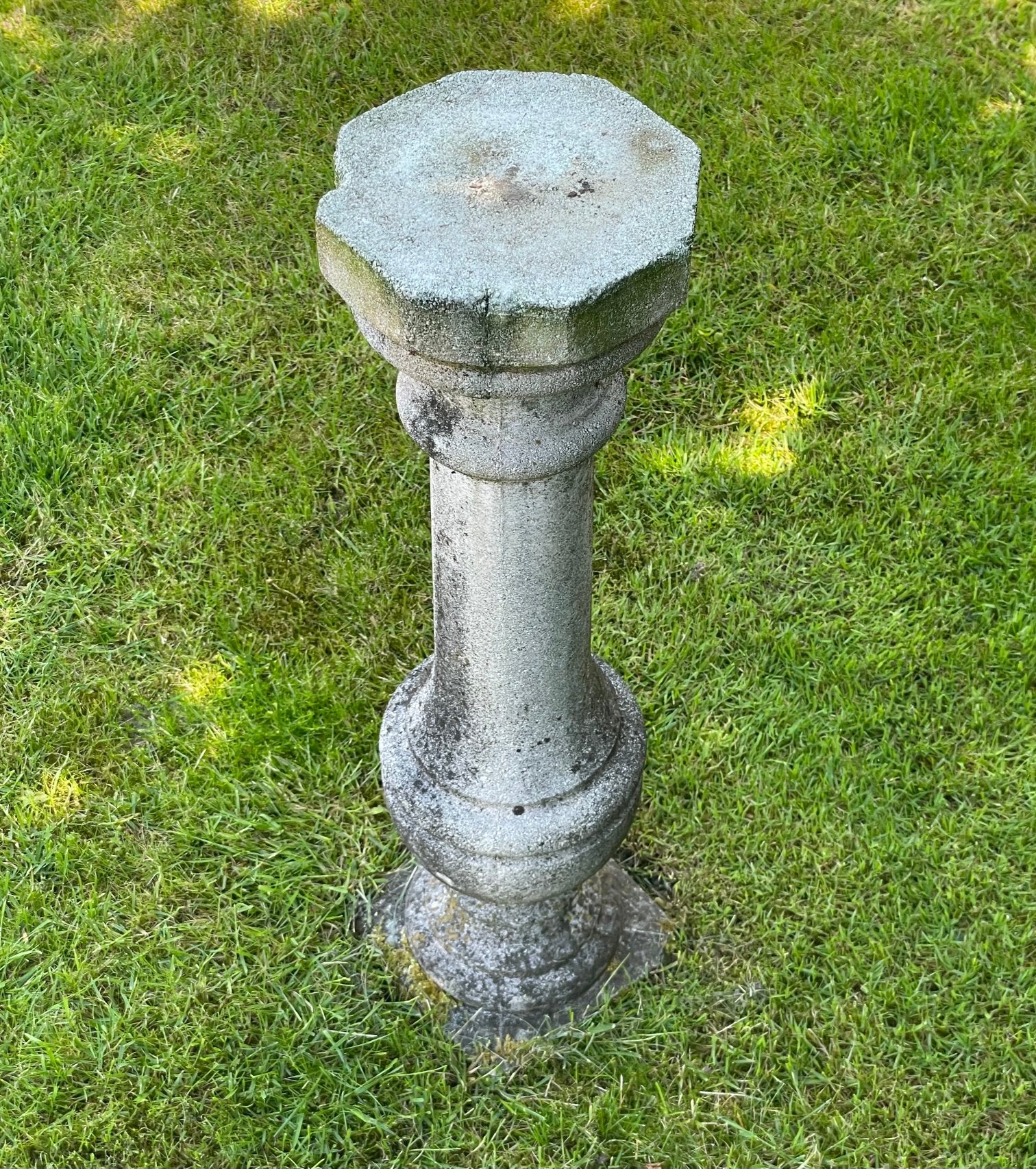 Pilaar / sokkel beton, Ophalen
