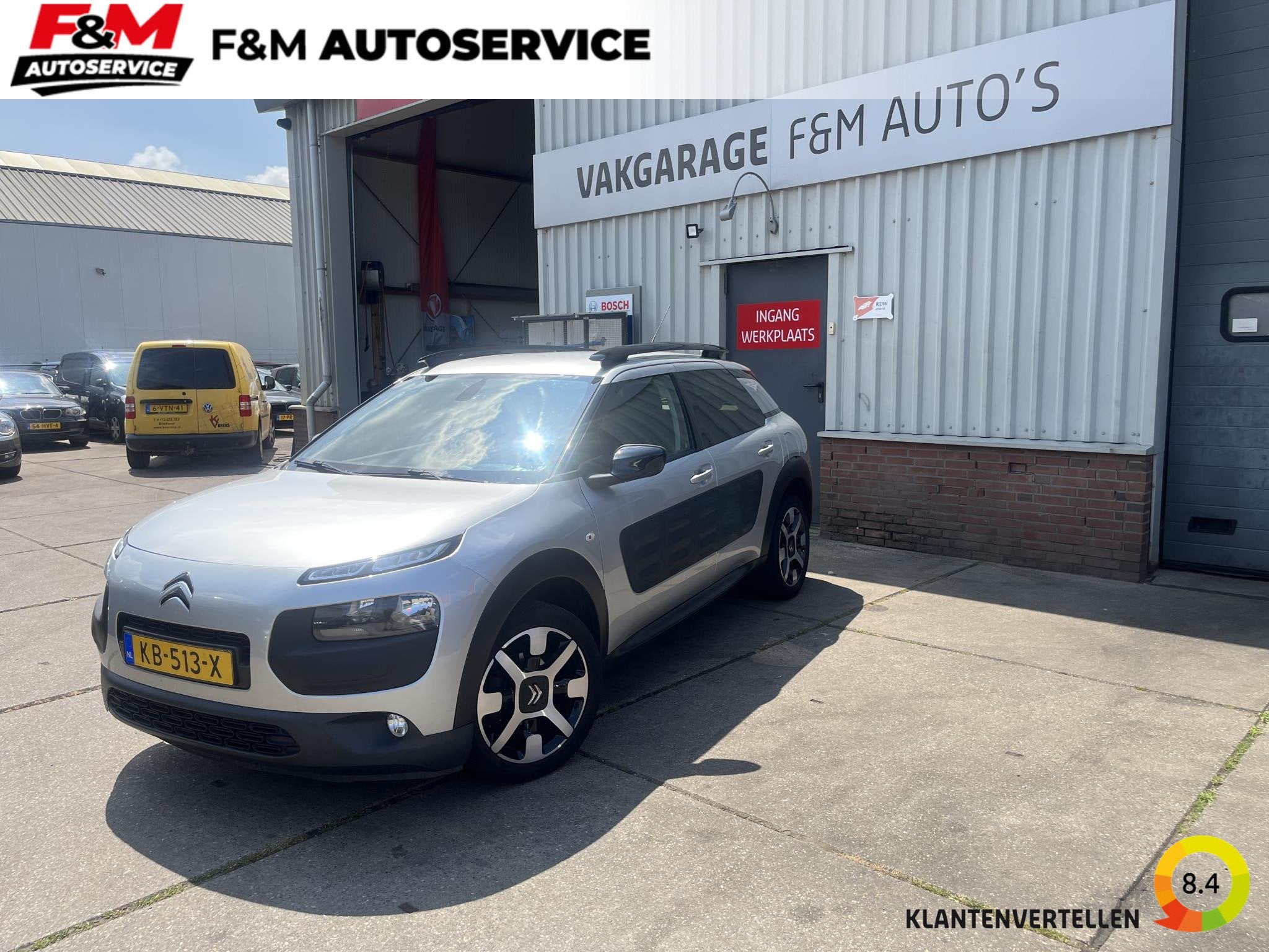 Citroen C4 Cactus 1.2 PureTech Shine, Auto's, Voorwielaandrijving, Stof, Gebruikt, 1199 cc