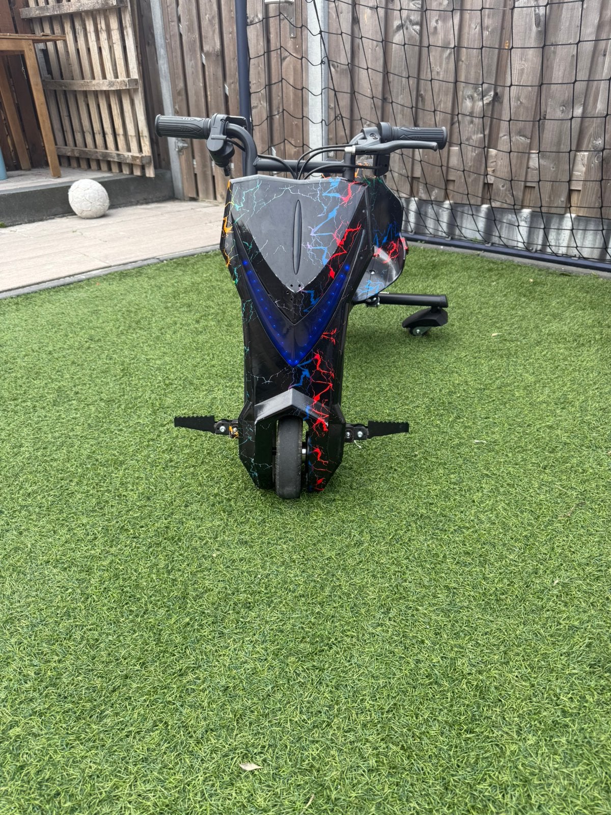 Prachtige Elektrische drift trike, Zo goed als nieuw