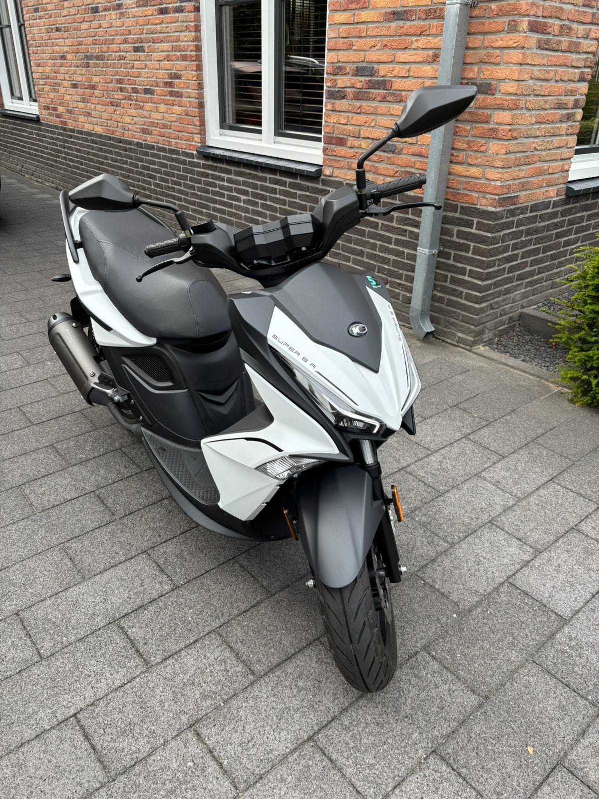 Zeer nette Kymco Super R8, Ophalen, Maximaal 45 km/u, Zo goed als nieuw, Benzine