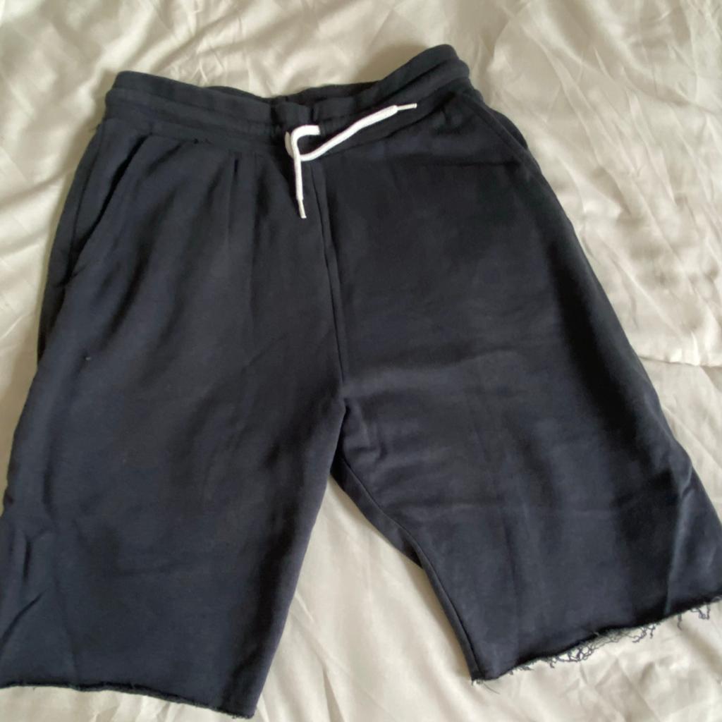 Grijze jogger korte chill broek H&M maat 164, Kinderen en Baby's, Kinderkleding | Maat 164, Ophalen of Verzenden, Zo goed als nieuw