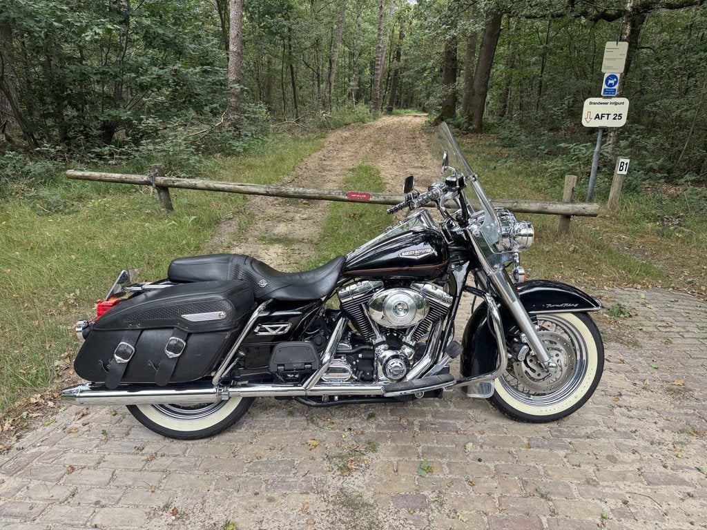 Harley-Davidson 88 FLHRCI Road King Classic Origineel NL, va