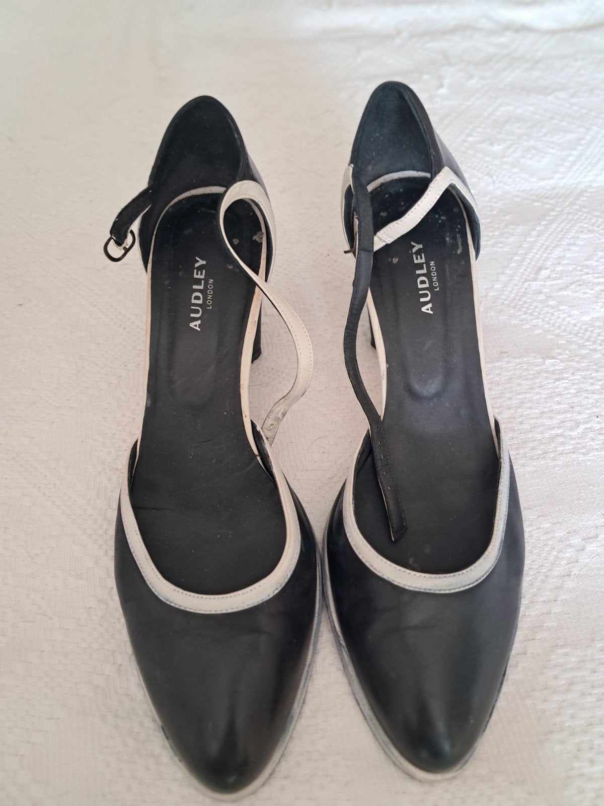 Audley London Echt Leren Pumps Zwart/Wit, Kleding | Dames, Audley London, Pumps, Verzenden, Zwart