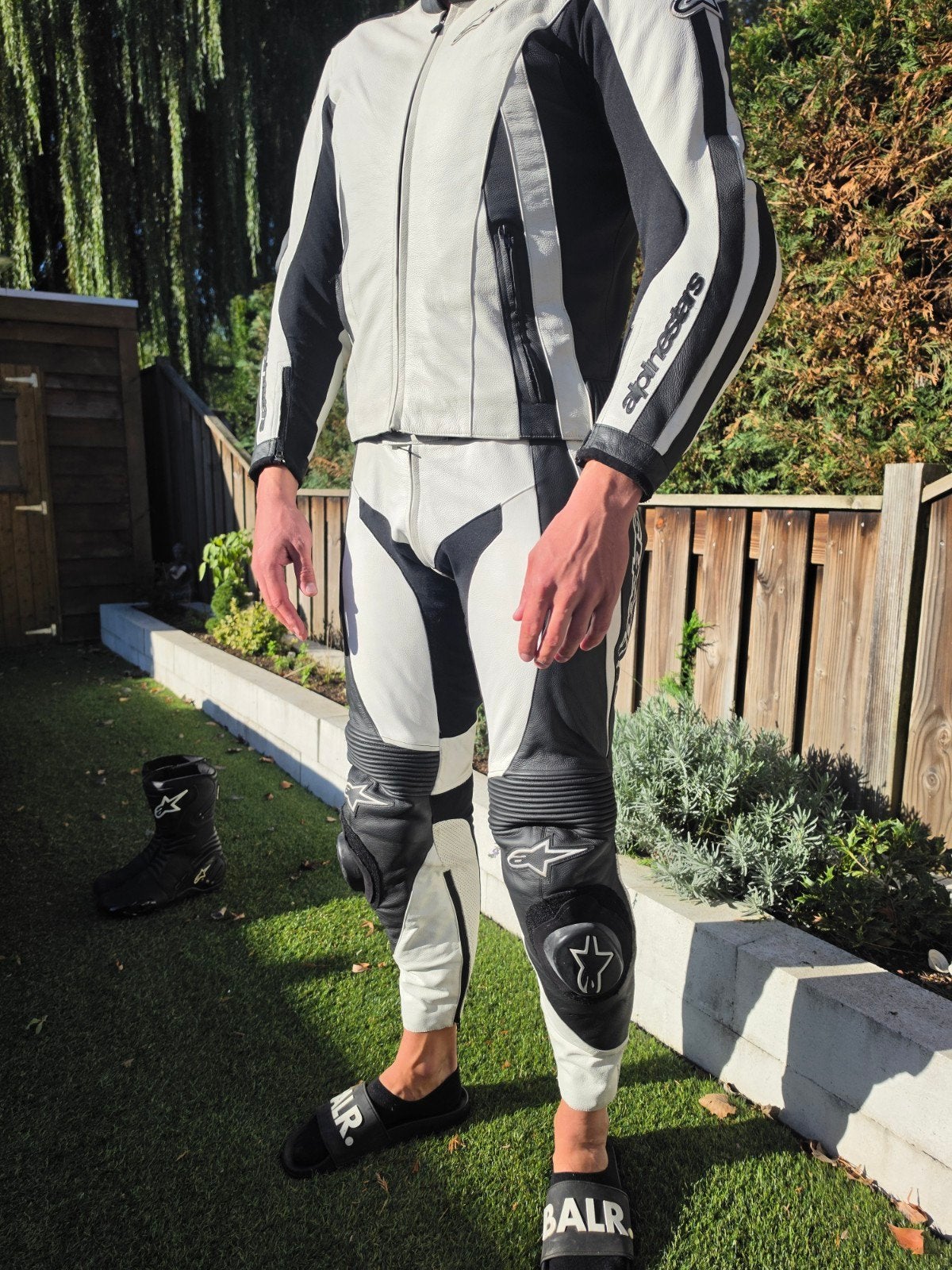 Alpinestars Leren Motorpak - Zwart/Wit (Maat 54), Motoren, Ophalen of Verzenden, Nieuw zonder kaartje, Heren, Motorcrosskleding