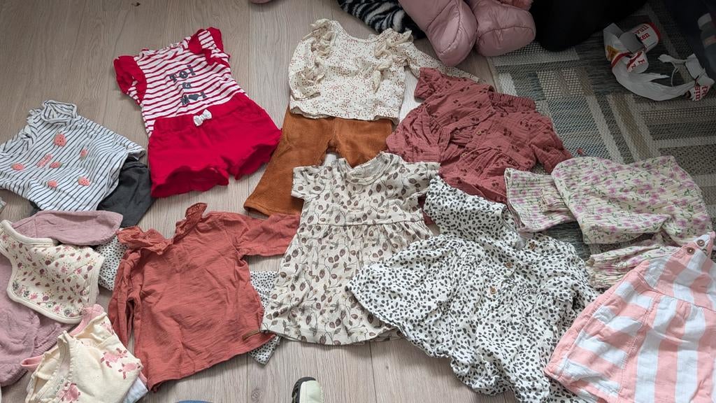 Zomer/voorjaarskleding baby maat 62/68 - 9 setjes, pyjama, Ophalen of Verzenden, Zo goed als nieuw, Jongetje of Meisje