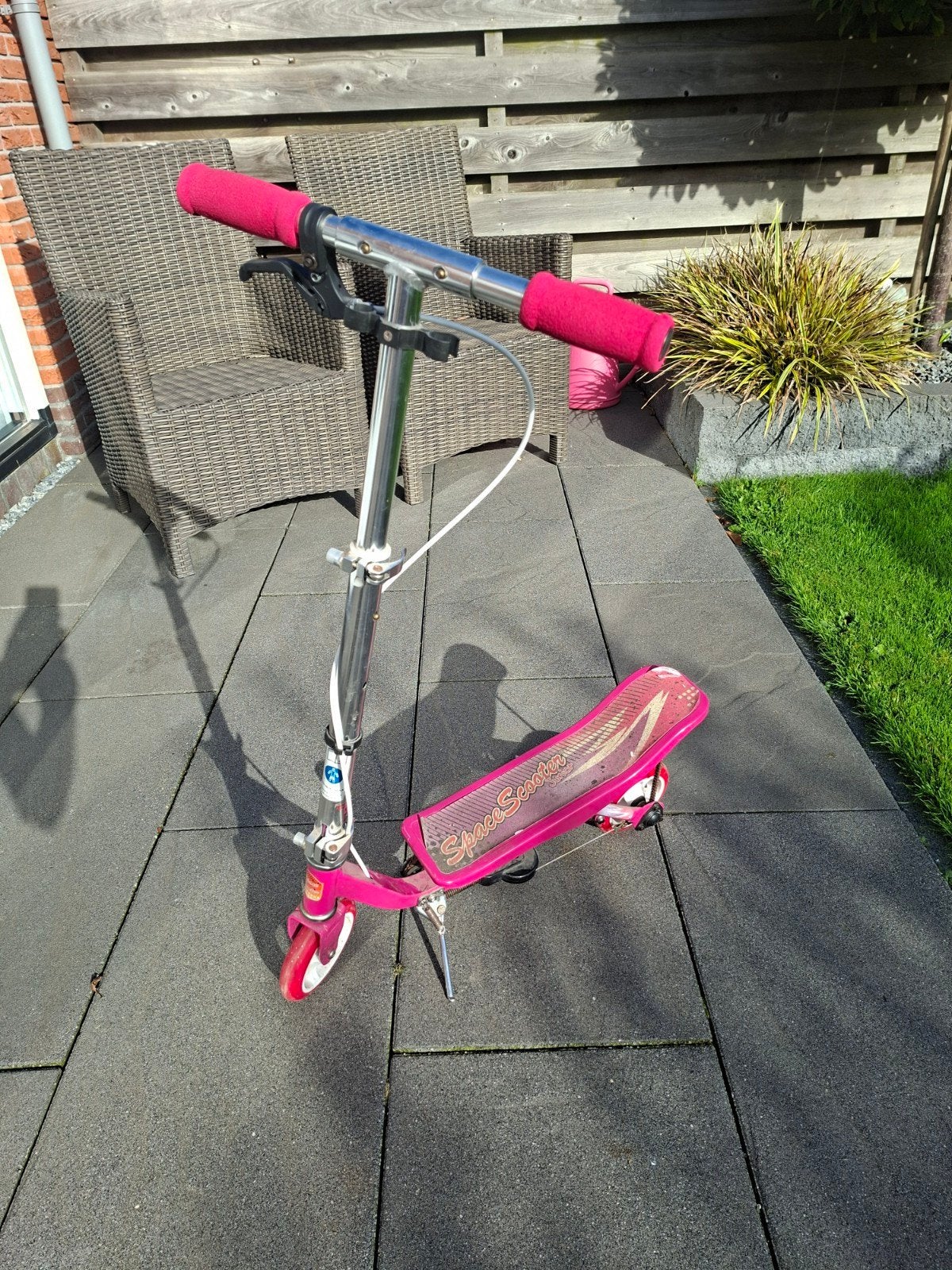 Roze Space Scooter Junior - Gebruikt maar in goede staat, Fietsen en Brommers, Ophalen, Gebruikt, Gewone step, Space Scooter