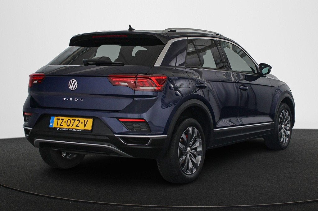 Volkswagen T-Roc 1.0 TSI Sport NL Auto Navigatie LED Koplamp, Voorwielaandrijving, Stof, Gebruikt, Blauw