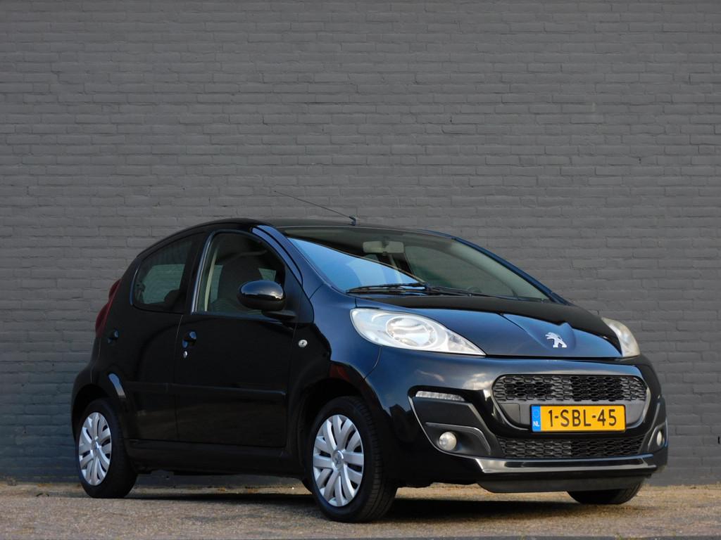 Peugeot 107 1.0 Active 1e EIGENAAR! NETTE AUTO! AIRCO! AUX!, Auto's, Peugeot, Voorwielaandrijving, Euro 5, Stof, Gebruikt