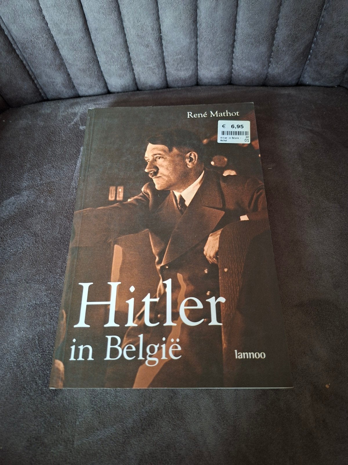 Hitler in België - René Mathot (Tweede Wereldoorlog), Tweede Wereldoorlog, Ophalen of Verzenden, Zo goed als nieuw, René Mathot