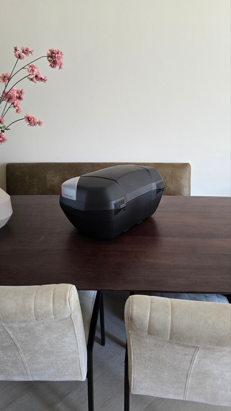 Givi 46L Monolock topkoffer - Ruime en veilige opbergruimte, Ophalen of Verzenden