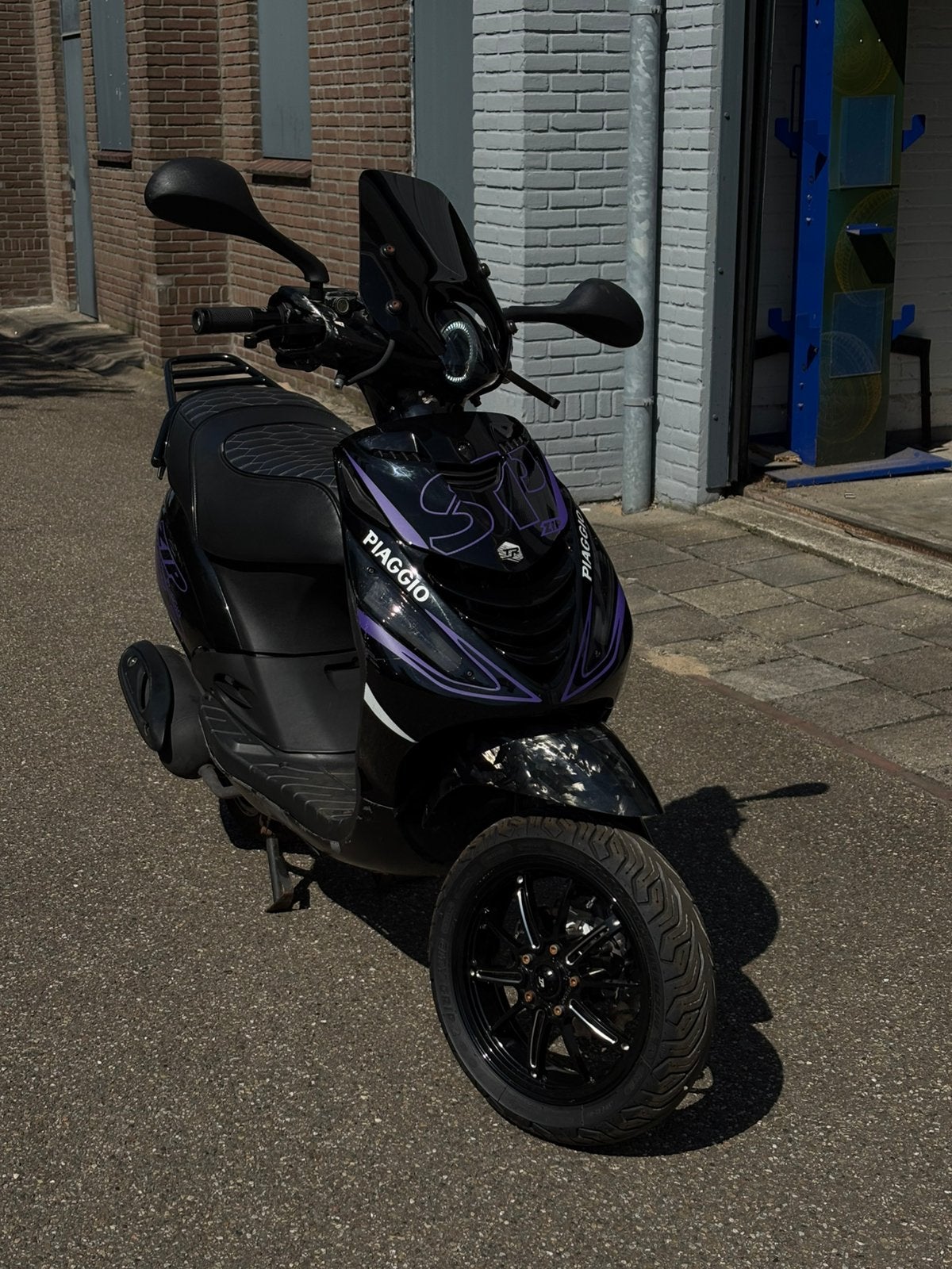 PIAGGIO ZIP 4T 80CC, Ophalen