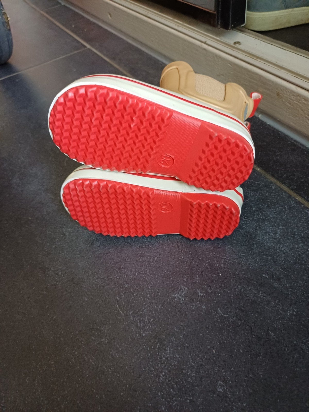 Nieuwe laarsjes maat 20, Jongetje of Meisje, Laarsjes, Nieuw, Ophalen of Verzenden