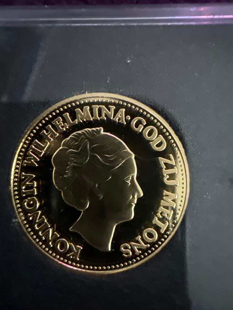 Gouden 10 Gulden Munt Koningin Wilhelmina 1933, Postzegels en Munten, Munten | Nederland, Ophalen of Verzenden, Losse munt