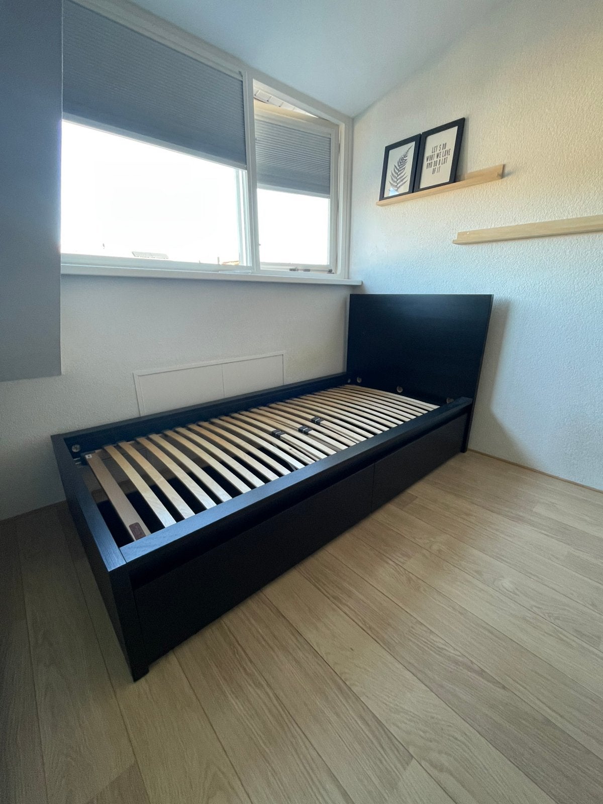 Ikea Malm bed zwart+ lades+ lattenbodem, Ophalen, Eenpersoons, Zwart, Zo goed als nieuw