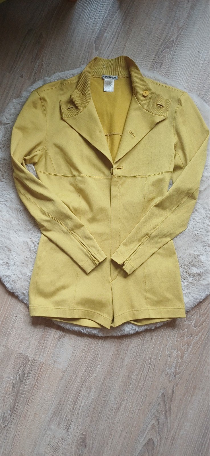 Issey Miyake Gele Jumpsuit Maat M, Kleding | Dames, Jumpsuits, Maat 38/40 (M), Issey Miyake, Geel, Ophalen of Verzenden