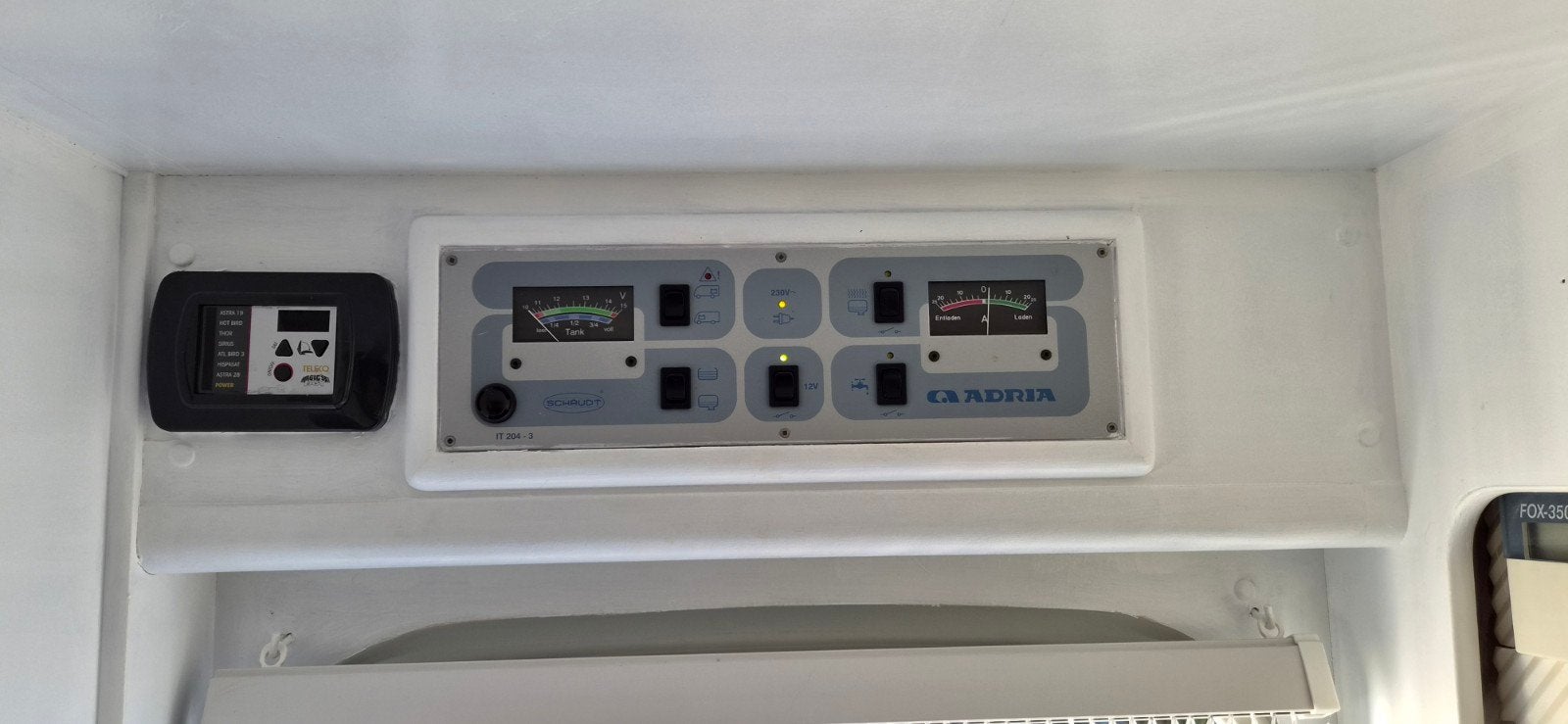 Foto 19 van Adriatik  Stargo 670 SP 2.7 CDI Mercedes 316 | 2005