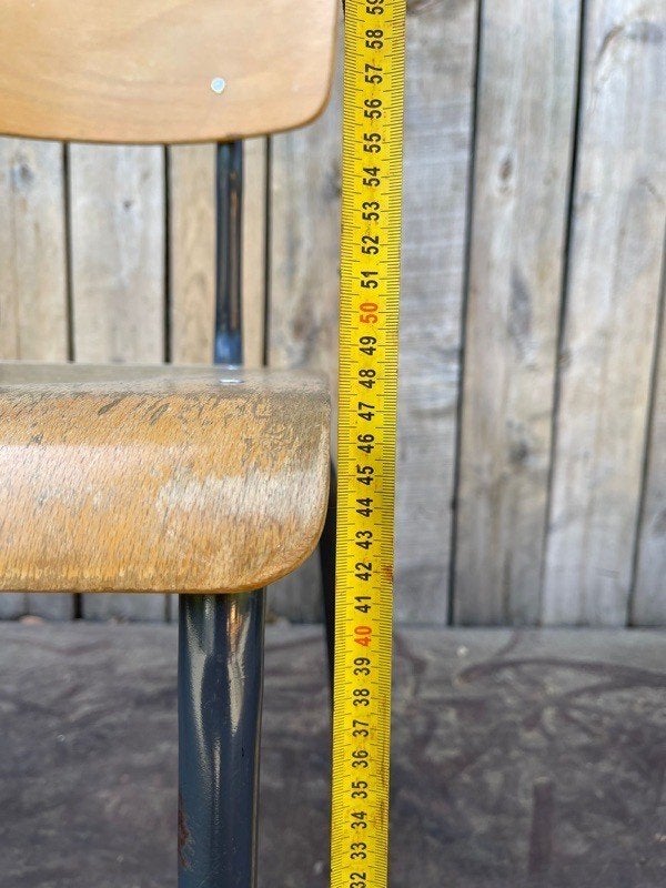 Toupie grijs | 42 op voorraad, Gebruikt, Bruin, Vijf, Zes of meer stoelen, Hout