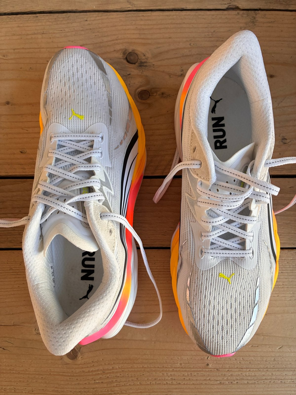 Puma Nitro hardloopschoenen 40.5, Ophalen of Verzenden, Zo goed als nieuw, Wit, Sportschoenen