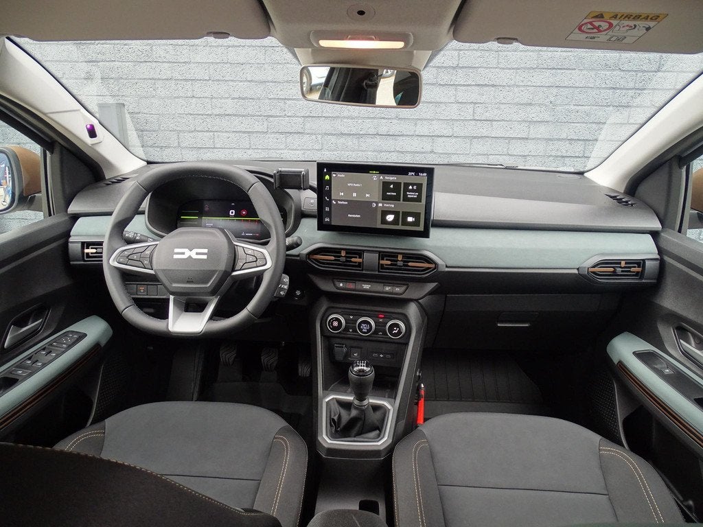 Dacia Sandero Stepway 1.0 TCe 110 limited edition FULL OPTIO, Auto's, Dacia, Voorwielaandrijving, Stof, Met garantie (alle), 1070 kg