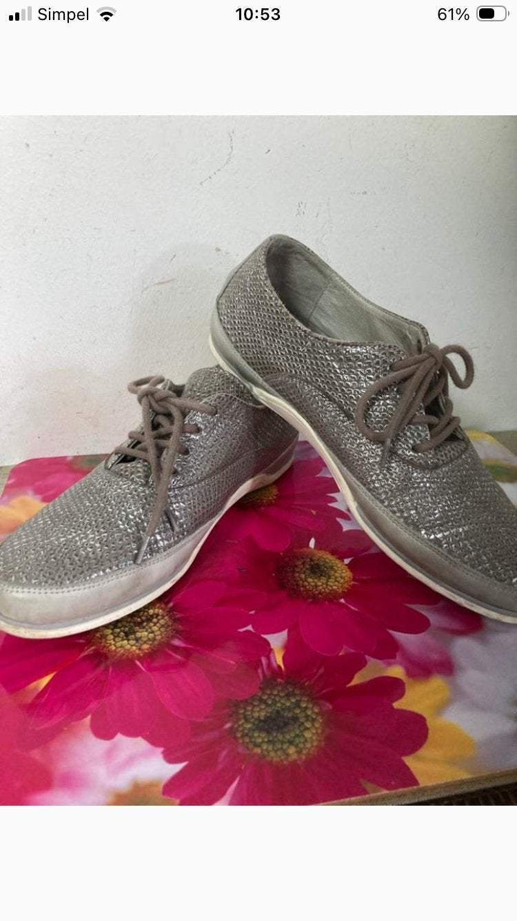 Aqa sneakers maat 39 met losse binnenzool, Ophalen of Verzenden, Gedragen, Grijs, Sneakers of Gympen
